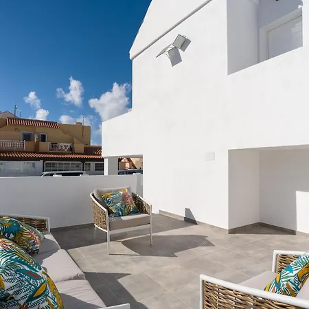 Otono Apartament *