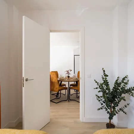 Otono Apartman *